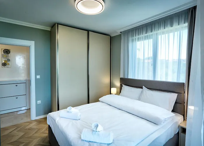 Saint George Апартаменты *