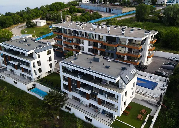 Saint George Апартаменты *