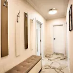 Saint George Apartment