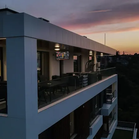 דירה Saint George