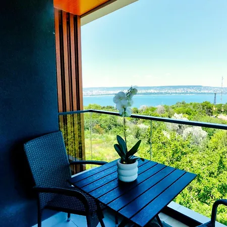 דירה Saint George