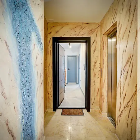 Saint George וארנה