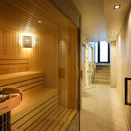 Saint George * וארנה